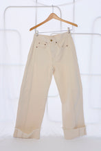 Load image into Gallery viewer, B-sides - Relaxed Lasso Cuffed Jean - Clair Rinse - flat front
