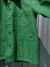 Load image into Gallery viewer, Le Mont St Michel Genuine Work Jacket (Men&#39;s) - Green Twill - closeup front details of pockets
