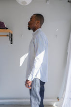 Load image into Gallery viewer, Minimum - Cole Longsleeve Shirt - Hydrangea - side
