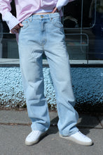 Load image into Gallery viewer, B-Sides - Plein High Straight Jean - Super Light Vintage - hello