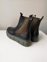 Load image into Gallery viewer, Woden Tove Chelsea Boot - Black
