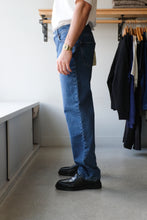 Load image into Gallery viewer, Woodbird - Leroy Jeans - 90's Rinse Blue - flat side