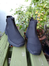 Load image into Gallery viewer, Woden Melvin Track Waterproof Boot - Black - front
