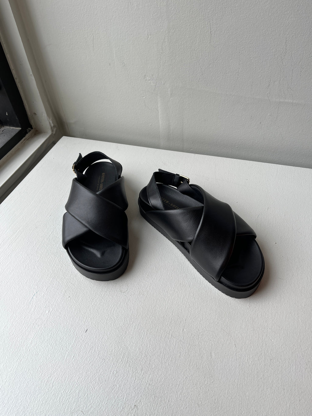 Alina Sandal - Black