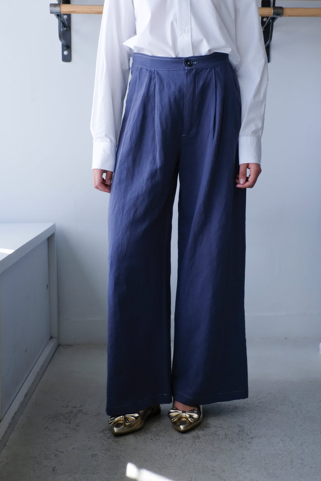 Allison Wonderland - Whistler Pant - Navy - Front