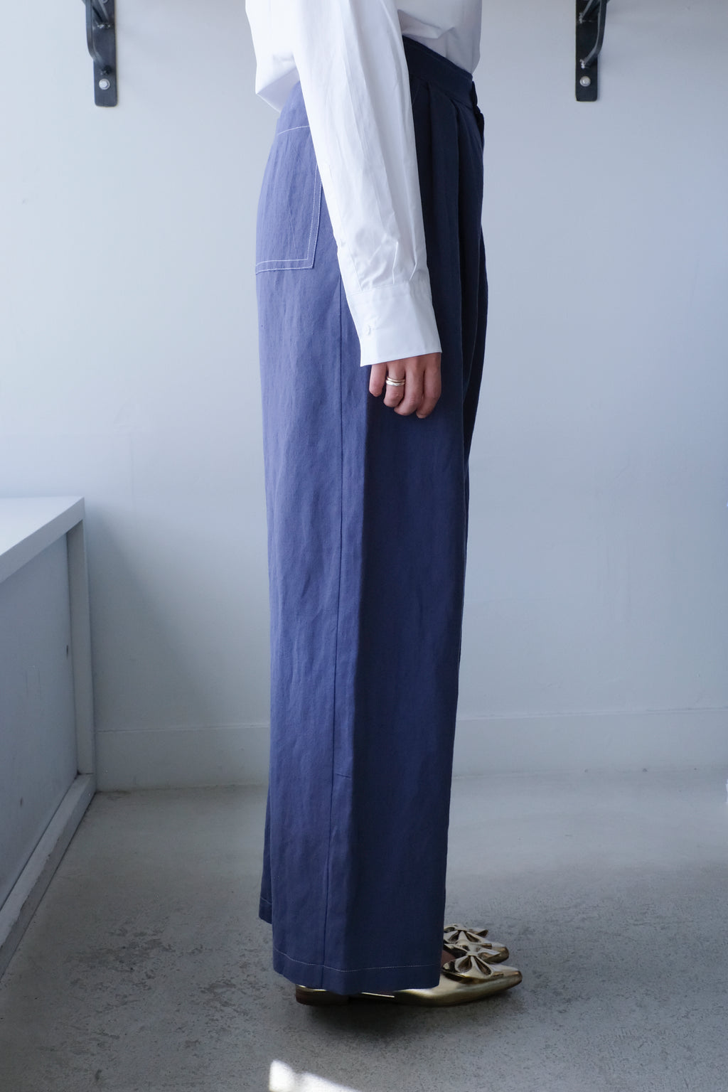 Allison Wonderland - Whistler Pant - Navy - side