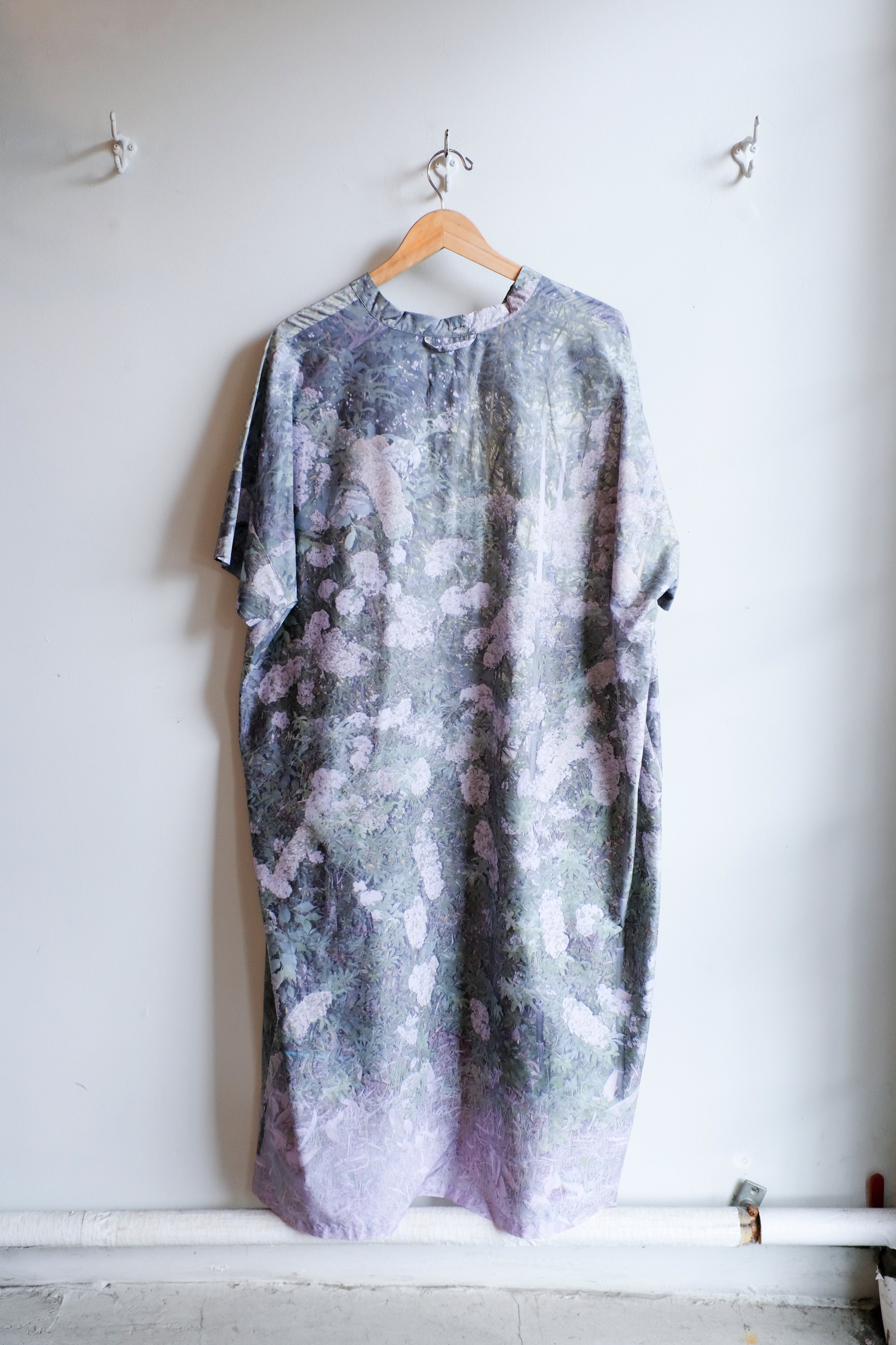 Anntian - Big Dress - Print Q -back