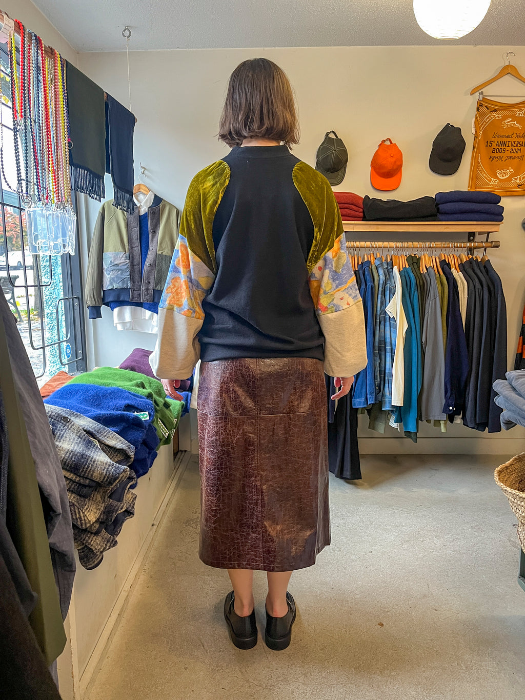 Anntian - Mix Sweater - Print 1A - back