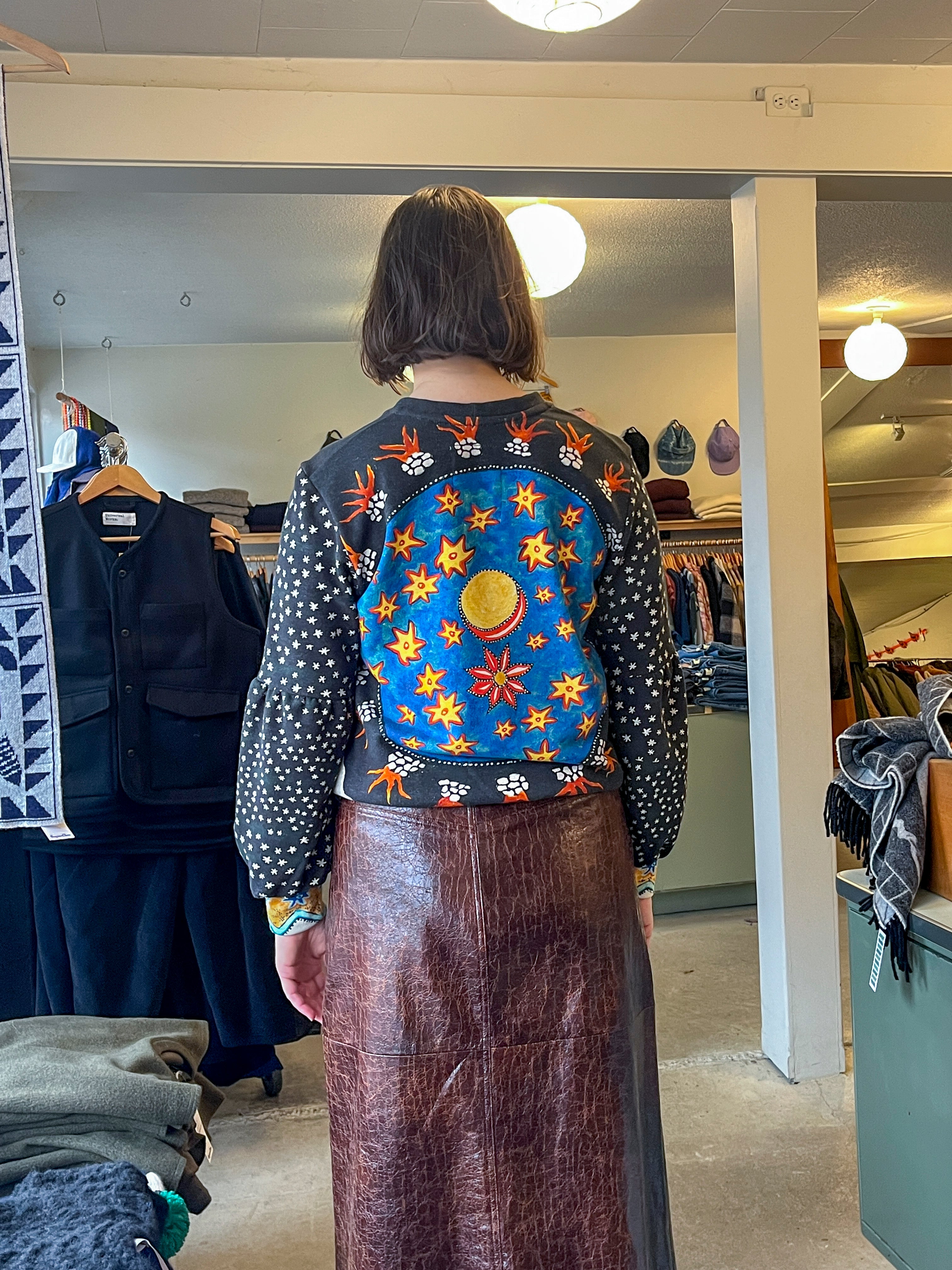 Anntian - Pullover Sweatshirt - Print 3A - back