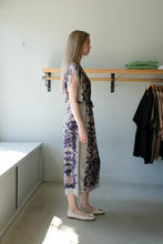 Load image into Gallery viewer, Anntian - Simple Dress - Print G (Purple Mallows) - side
