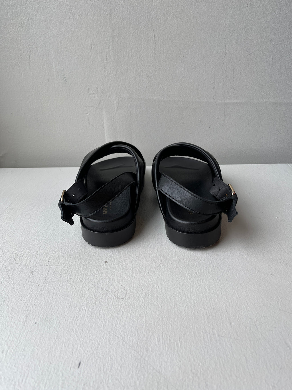 Alina Sandal - Black