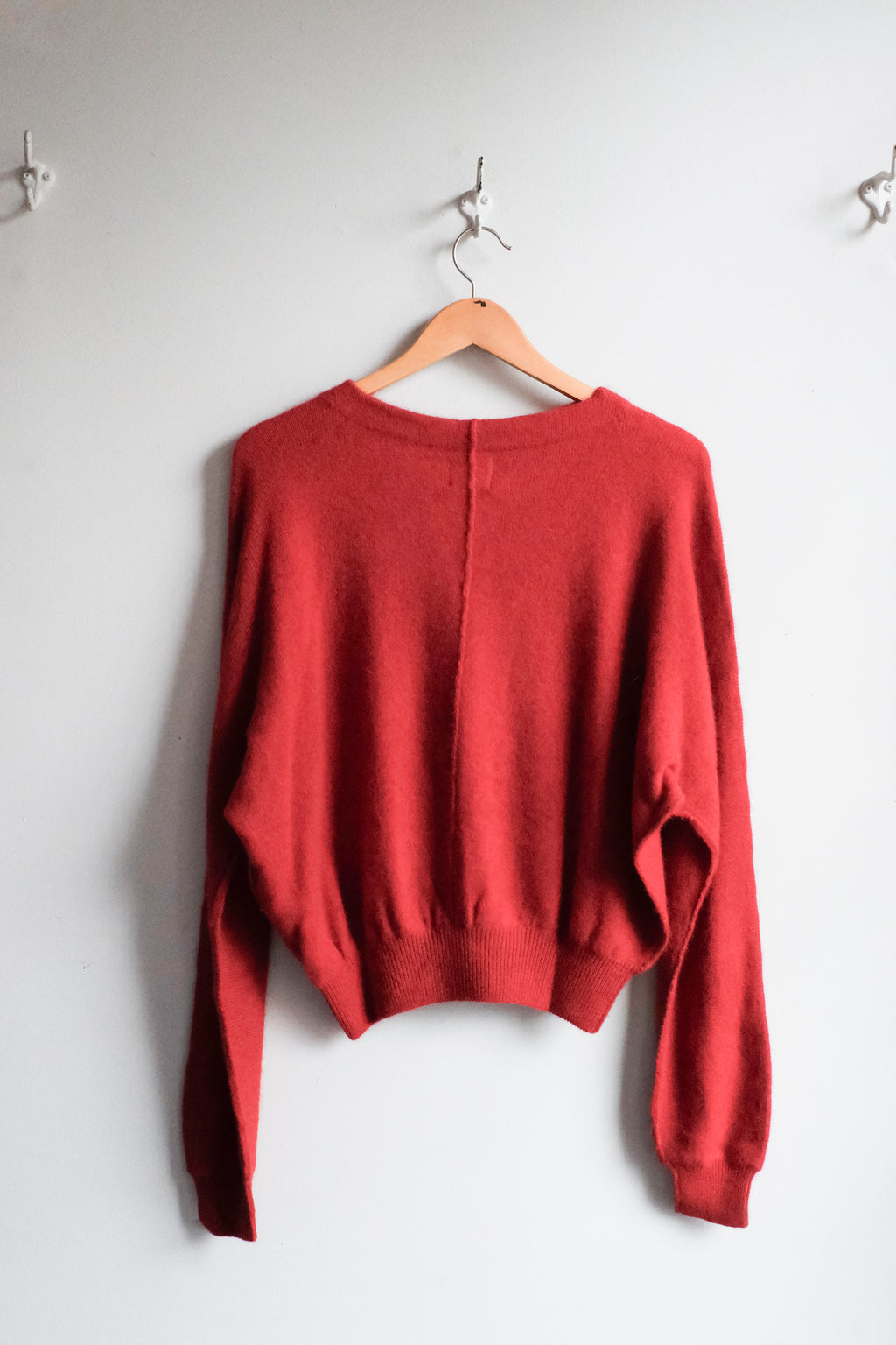 Derny Classic Sweater - Ecarlate