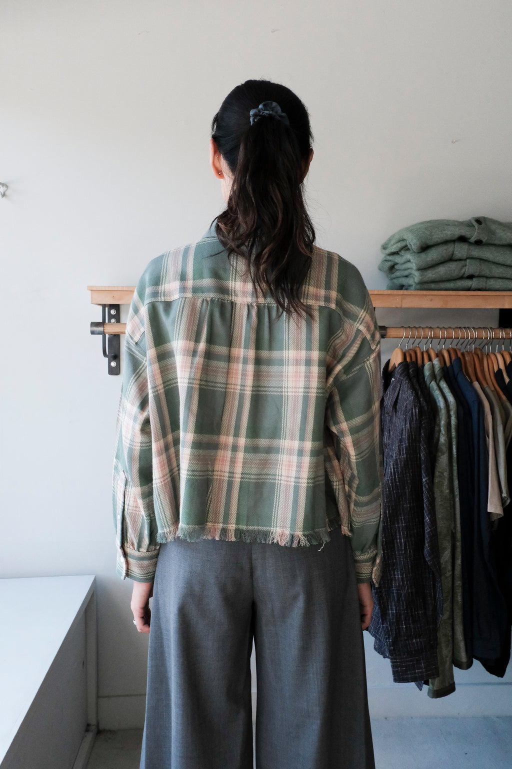 Jonnie Cropped Shirt - Checked