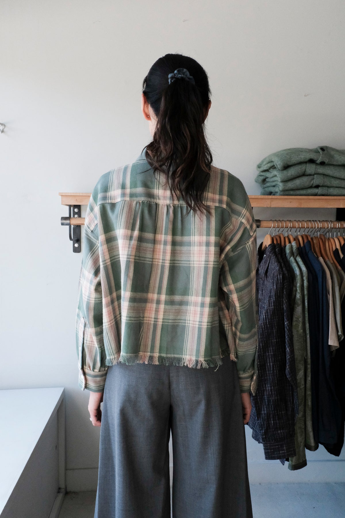 Jonnie Cropped Shirt - Checked