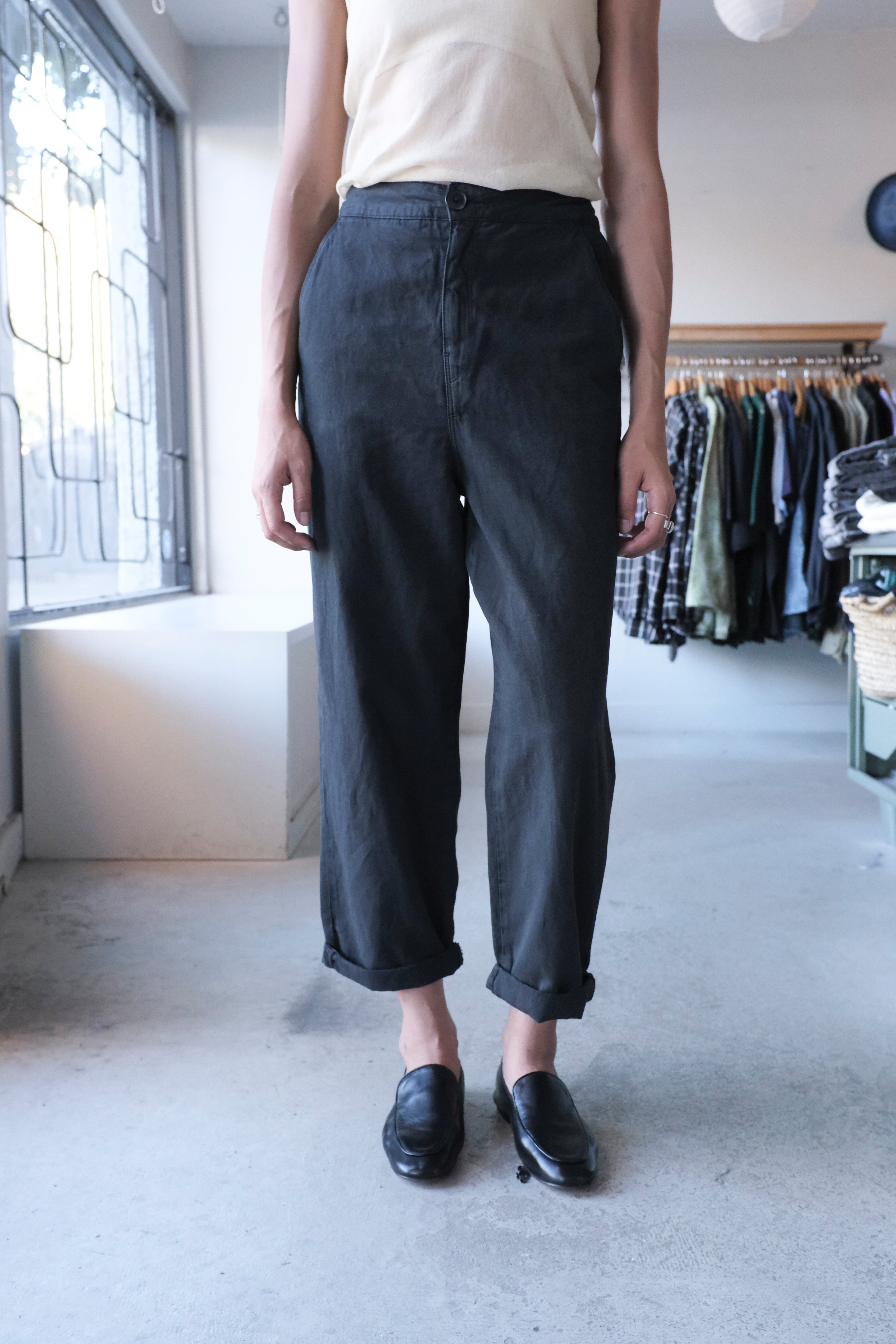 Pasop Relaxed Trousers - Off-Black