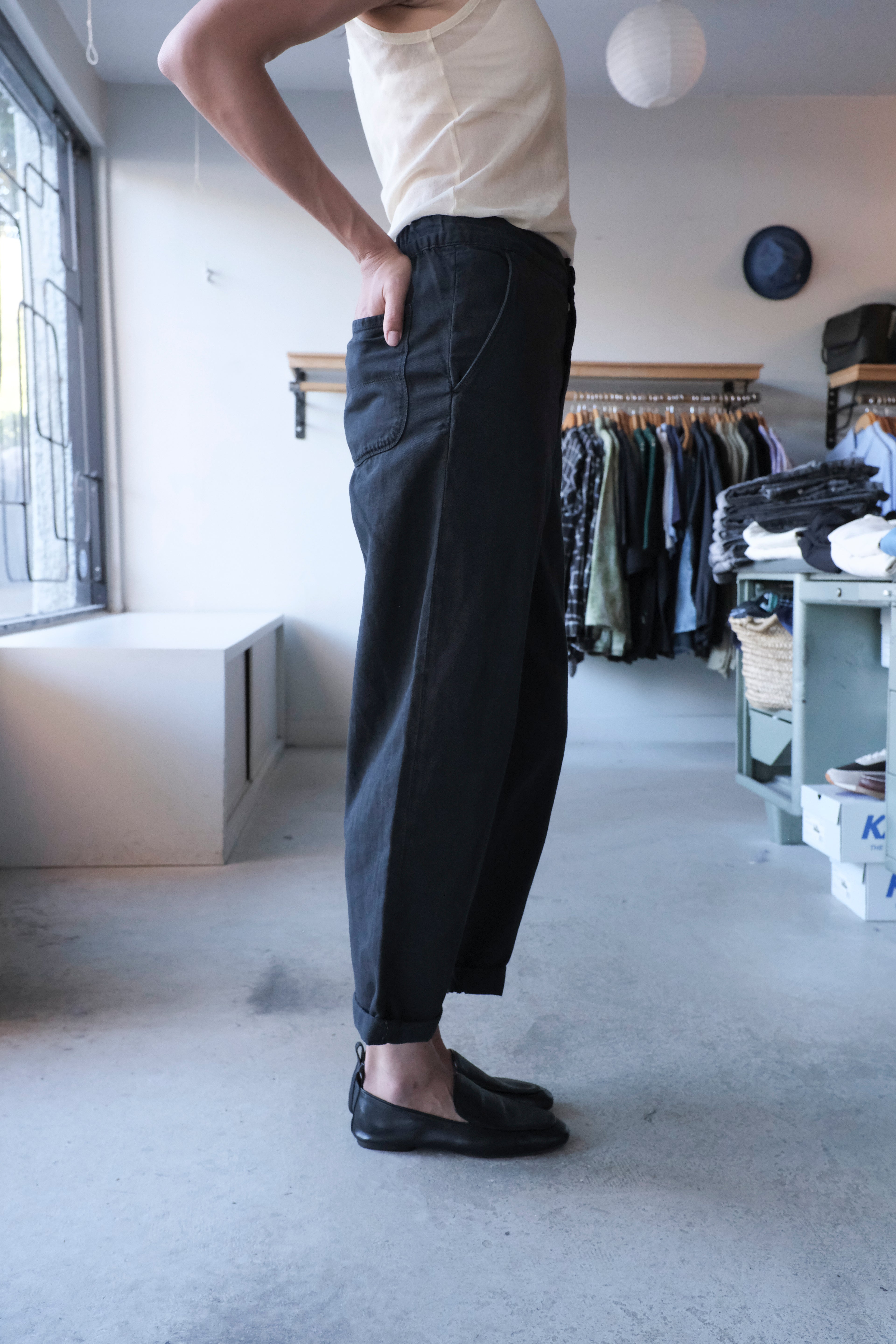 Pasop Relaxed Trousers - Off-Black