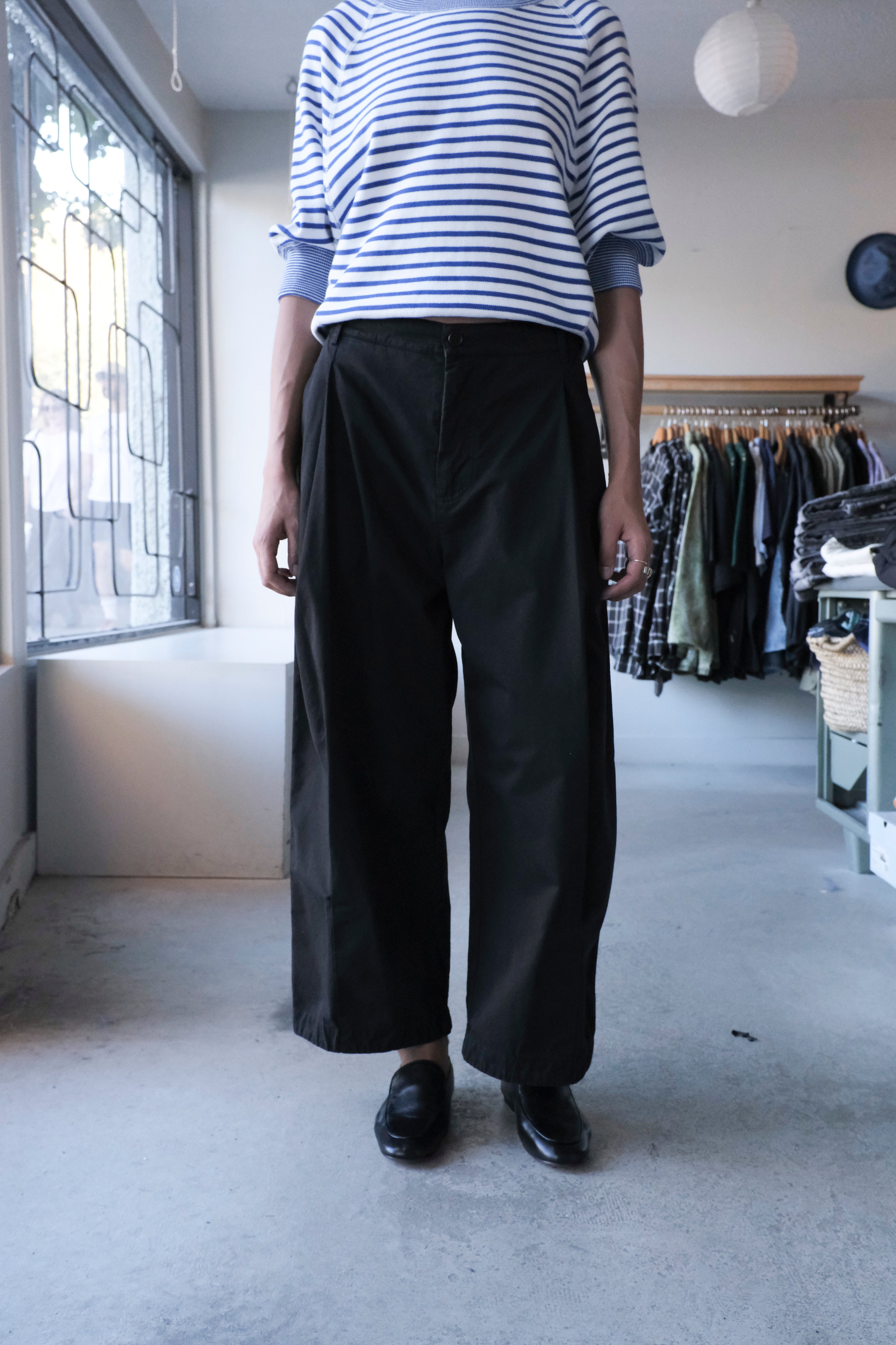 Open Dart Pants - Black