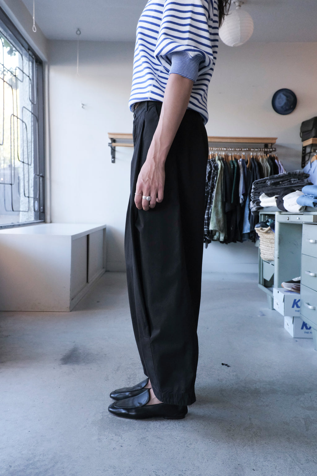 Open Dart Pants - Black