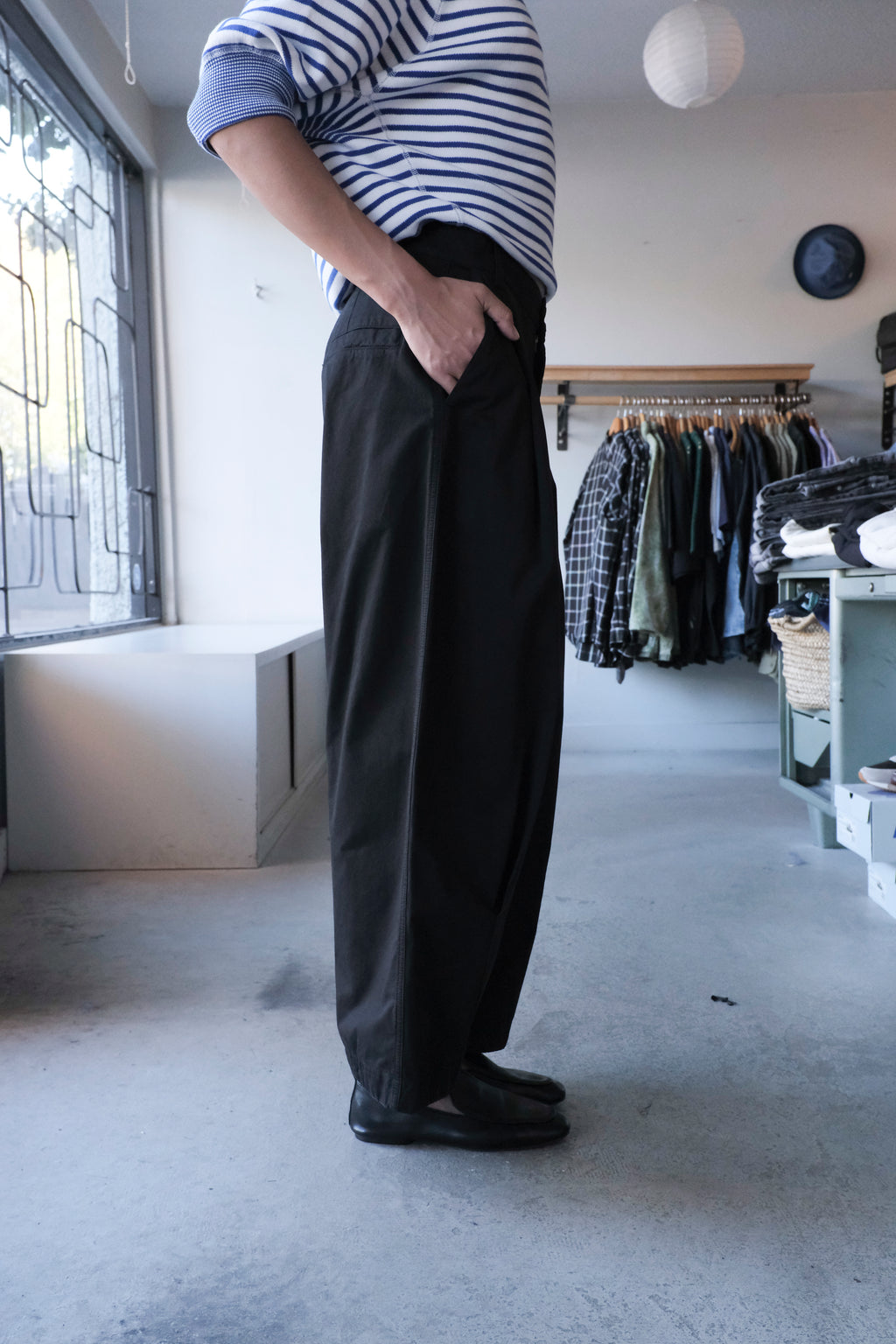 Open Dart Pants - Black