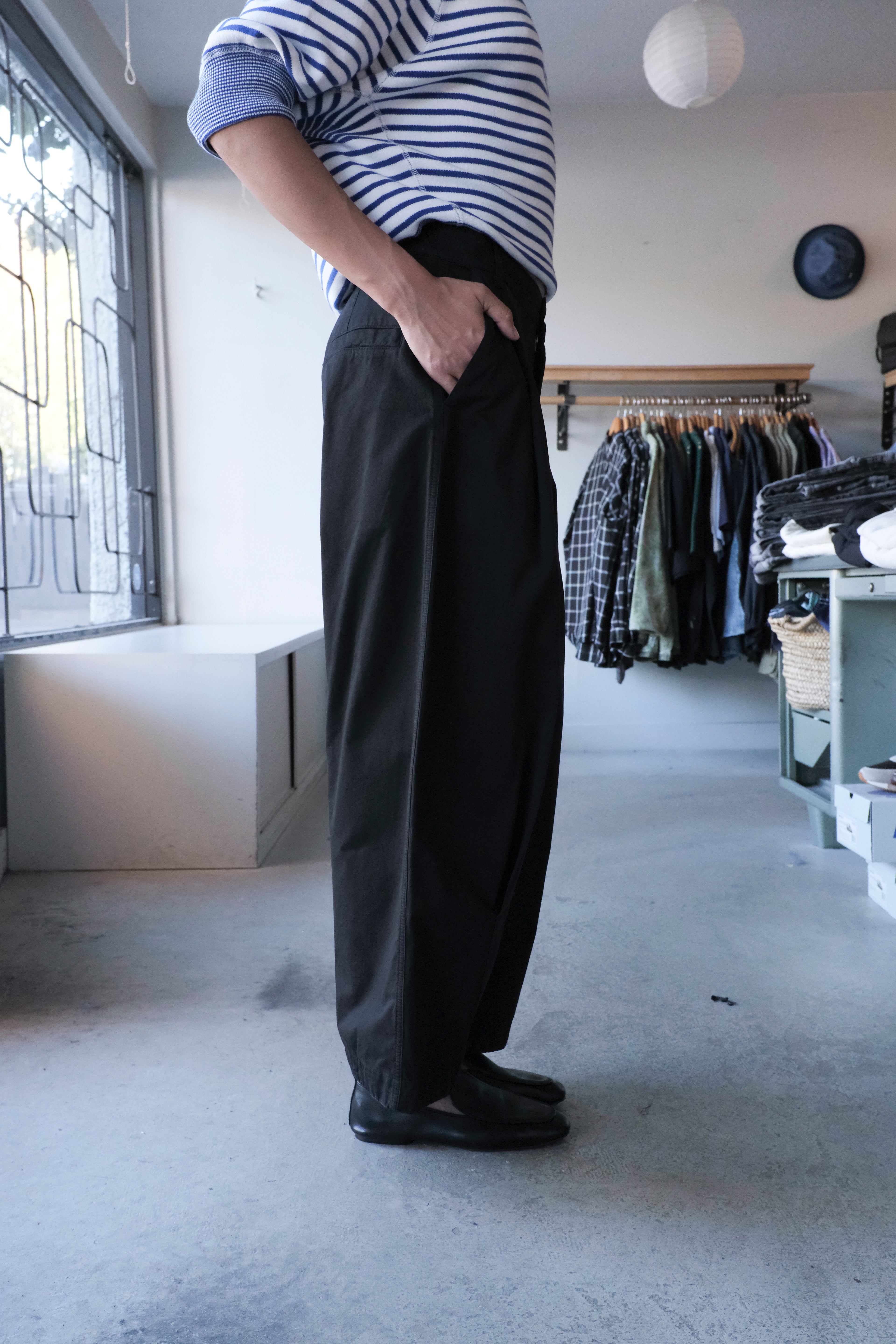 Open Dart Pants - Black