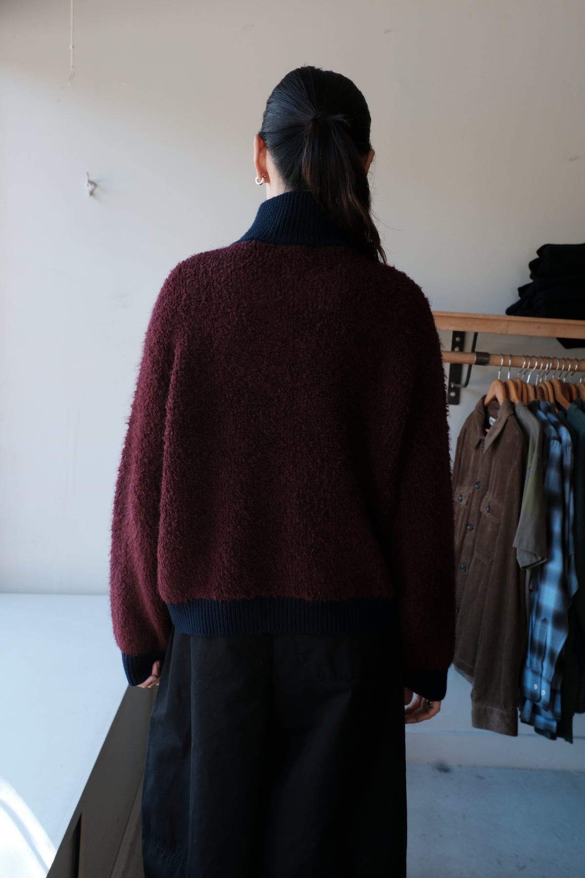 Dooh Zip Turtleneck Sweater - Wine