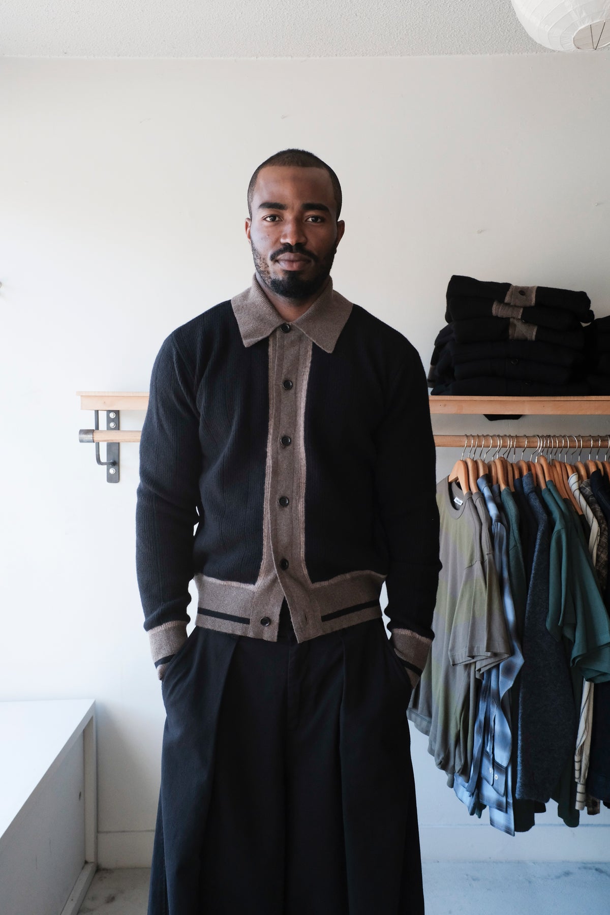 Britten Knitted Cardigan - Black (Colvin)
