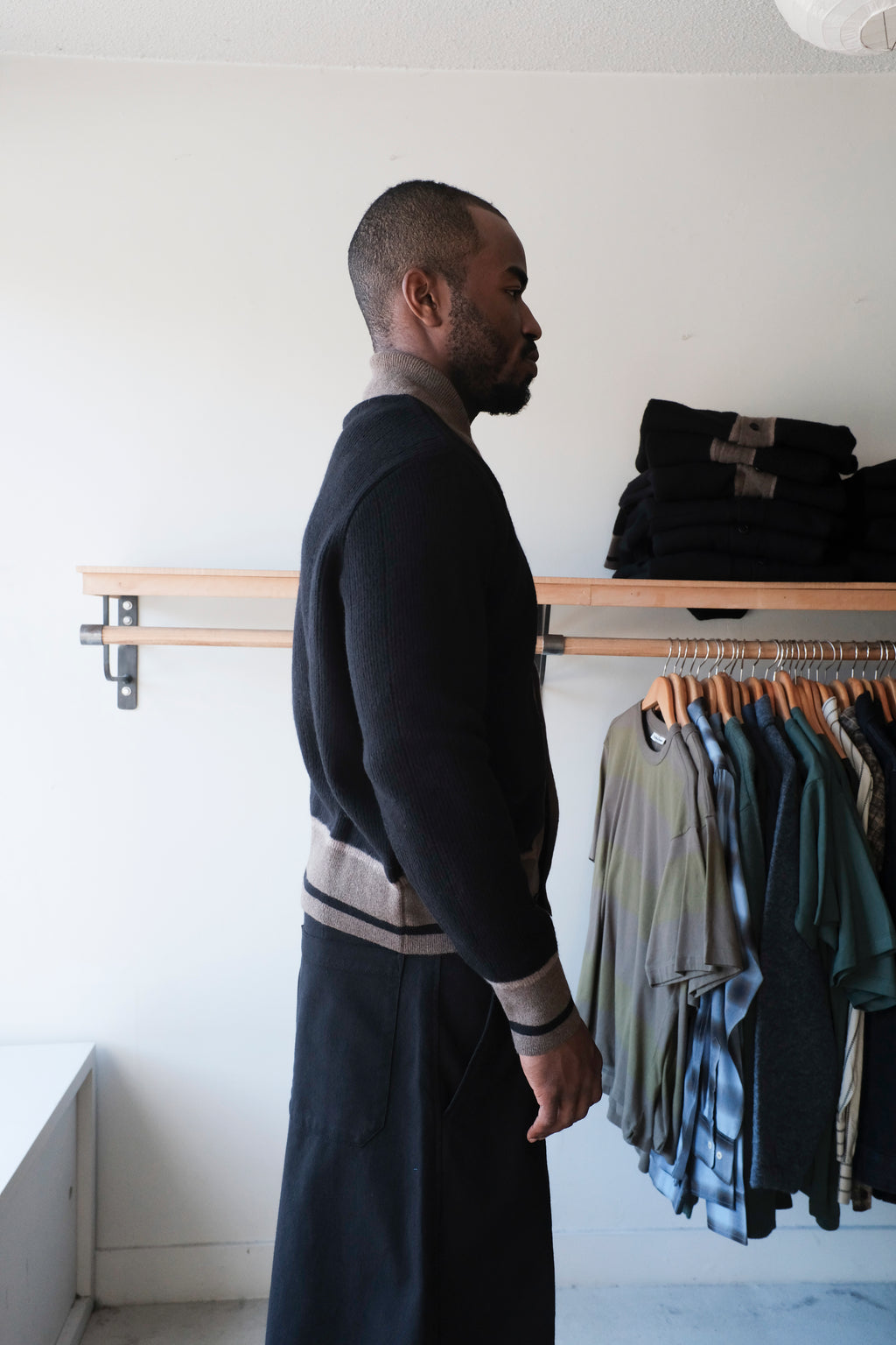 Britten Knitted Cardigan - Black (Colvin)