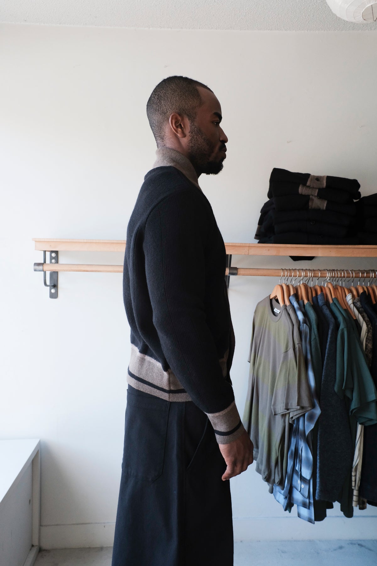 Britten Knitted Cardigan - Black (Colvin)