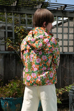 Load image into Gallery viewer, Thinking Mu - Floral Windstopper - Multicolour -back
