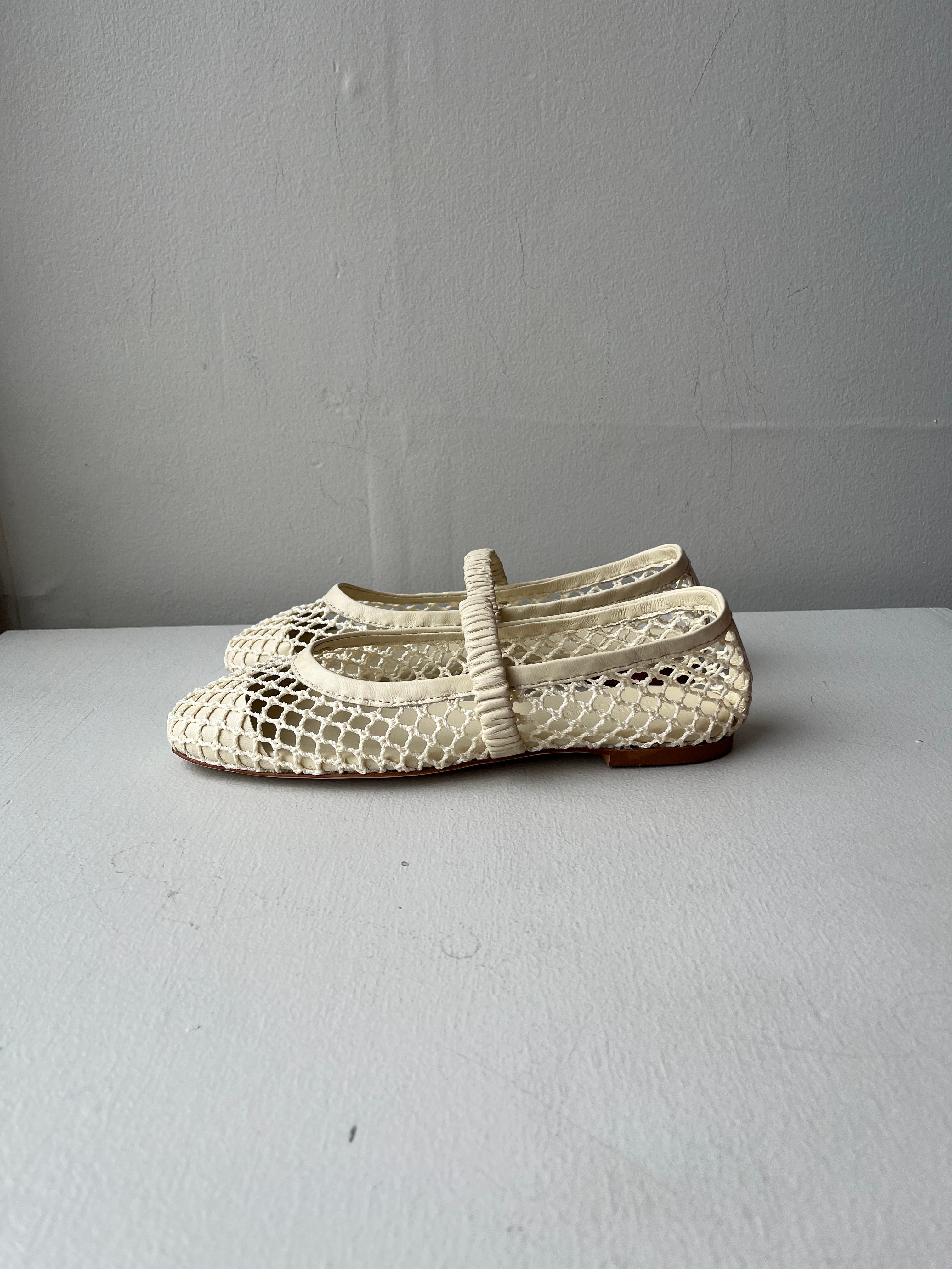 Birdie Flats - Cream/Raffia
