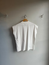 Load image into Gallery viewer, Thinking Mu - Basic Volta Tee - White - back
