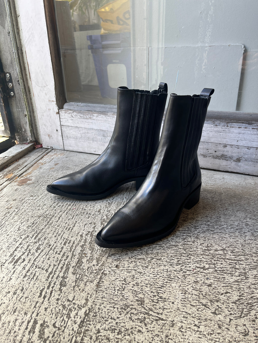 Pavement - Shani 1 Ankle Boots - Black