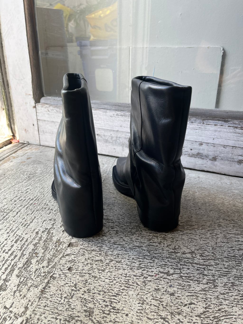 Pavement Edona Ankle Boots - Black