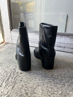 Pavement Edona Ankle Boots - Black