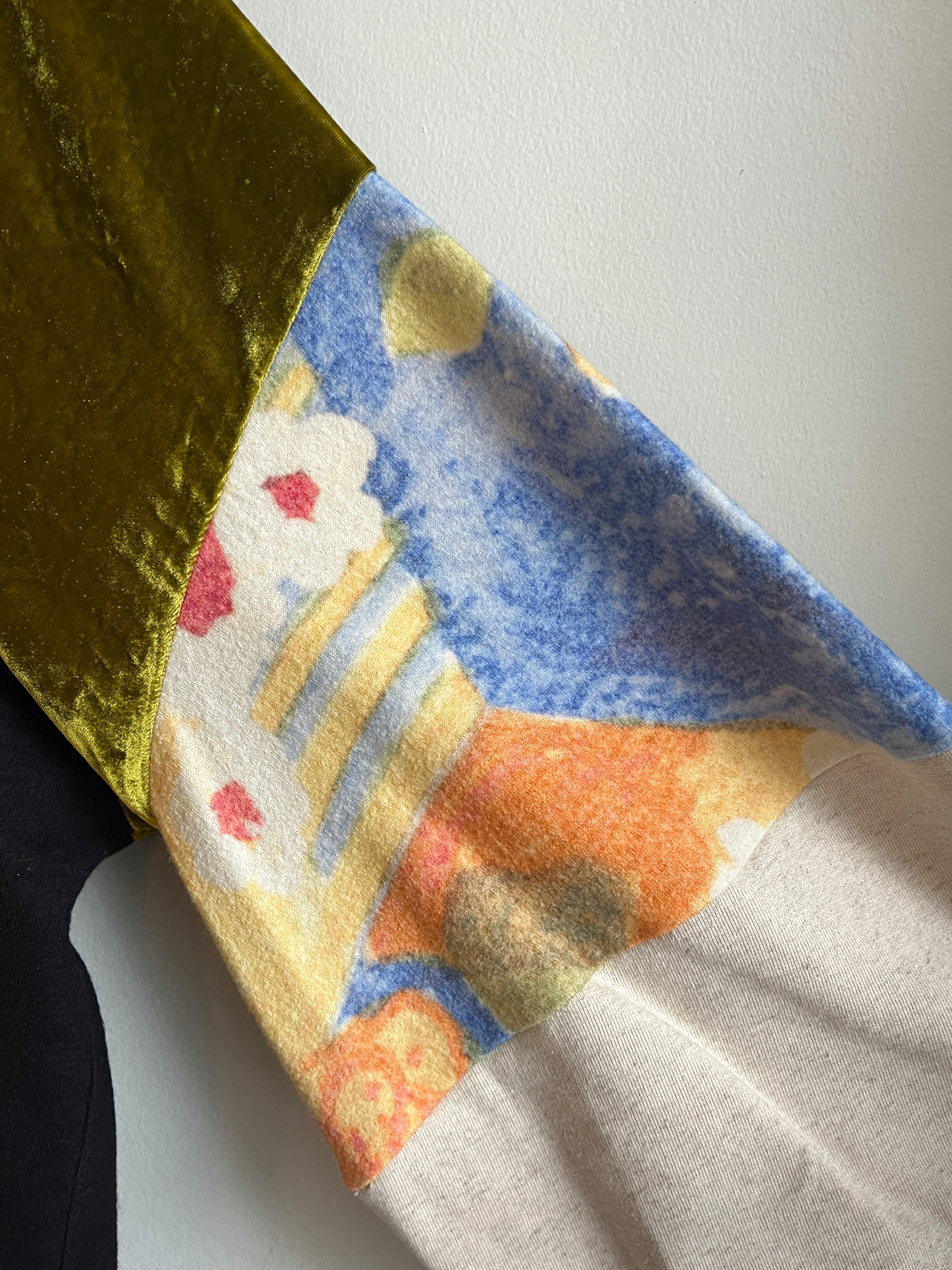 Anntian Mix Sweater - Print 1A, sleeve details