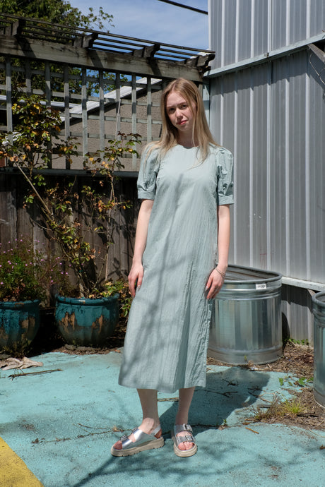 Minimum - Vayas Midi Dress - Gray Mist - front