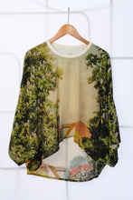 Load image into Gallery viewer, Anntian - Silk Sweatshirt Wide - Print F - flat front

