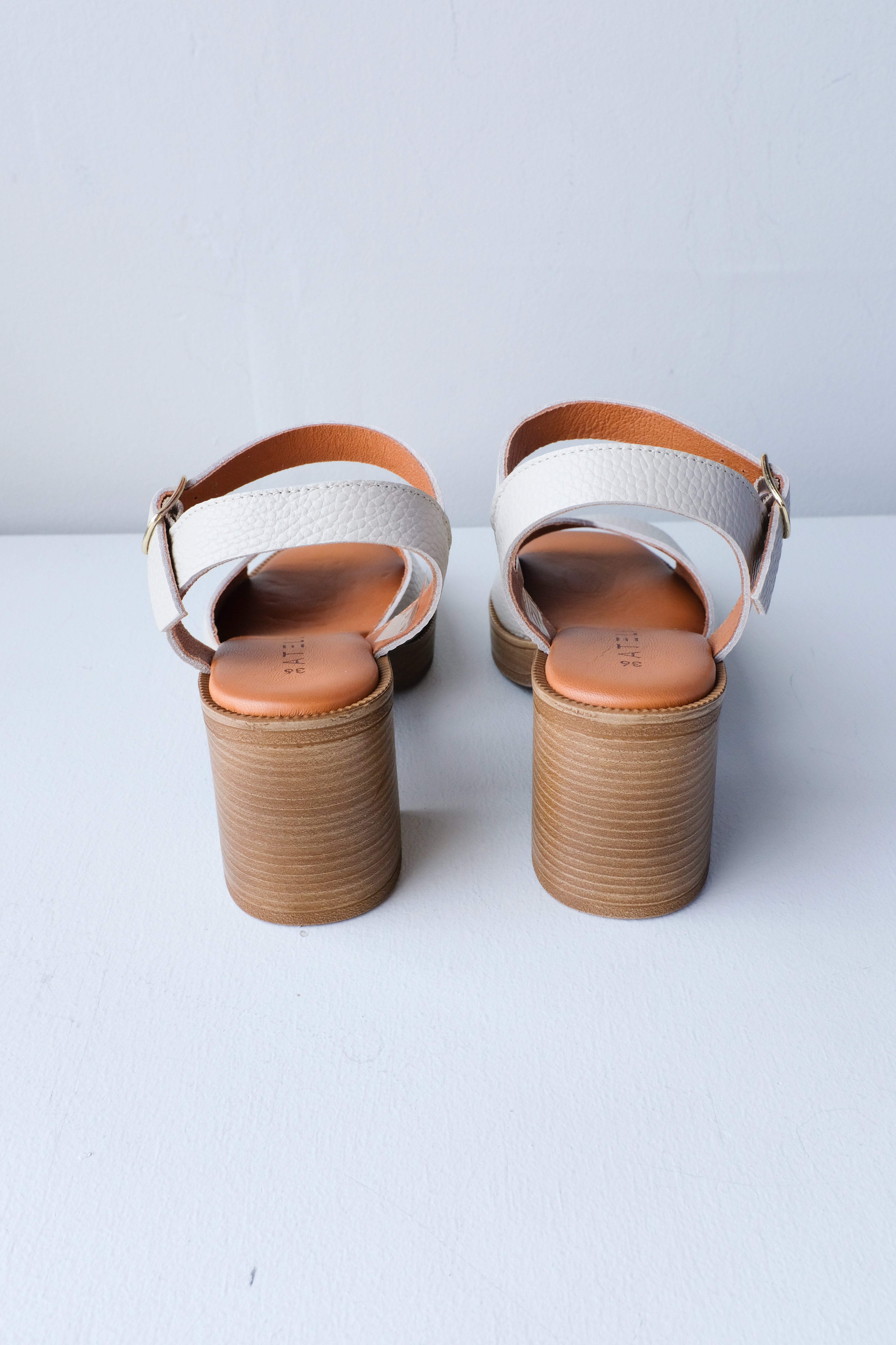 Deliza Heeled Sandal - Cream