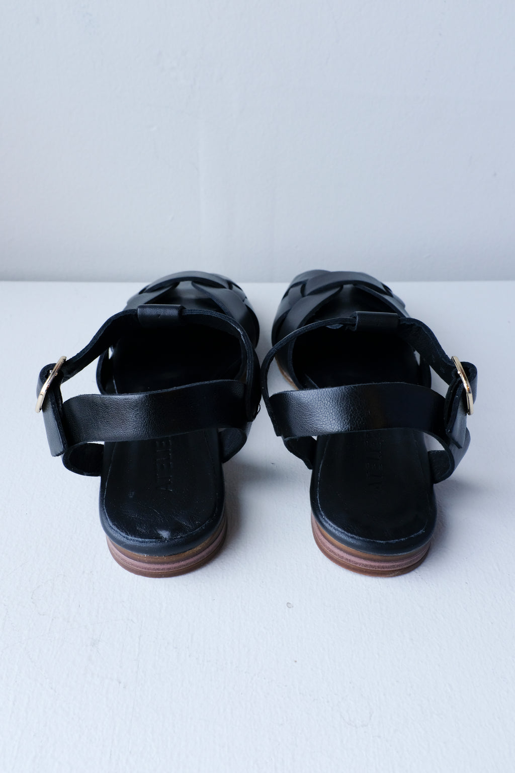 Sinela Sandal - Black