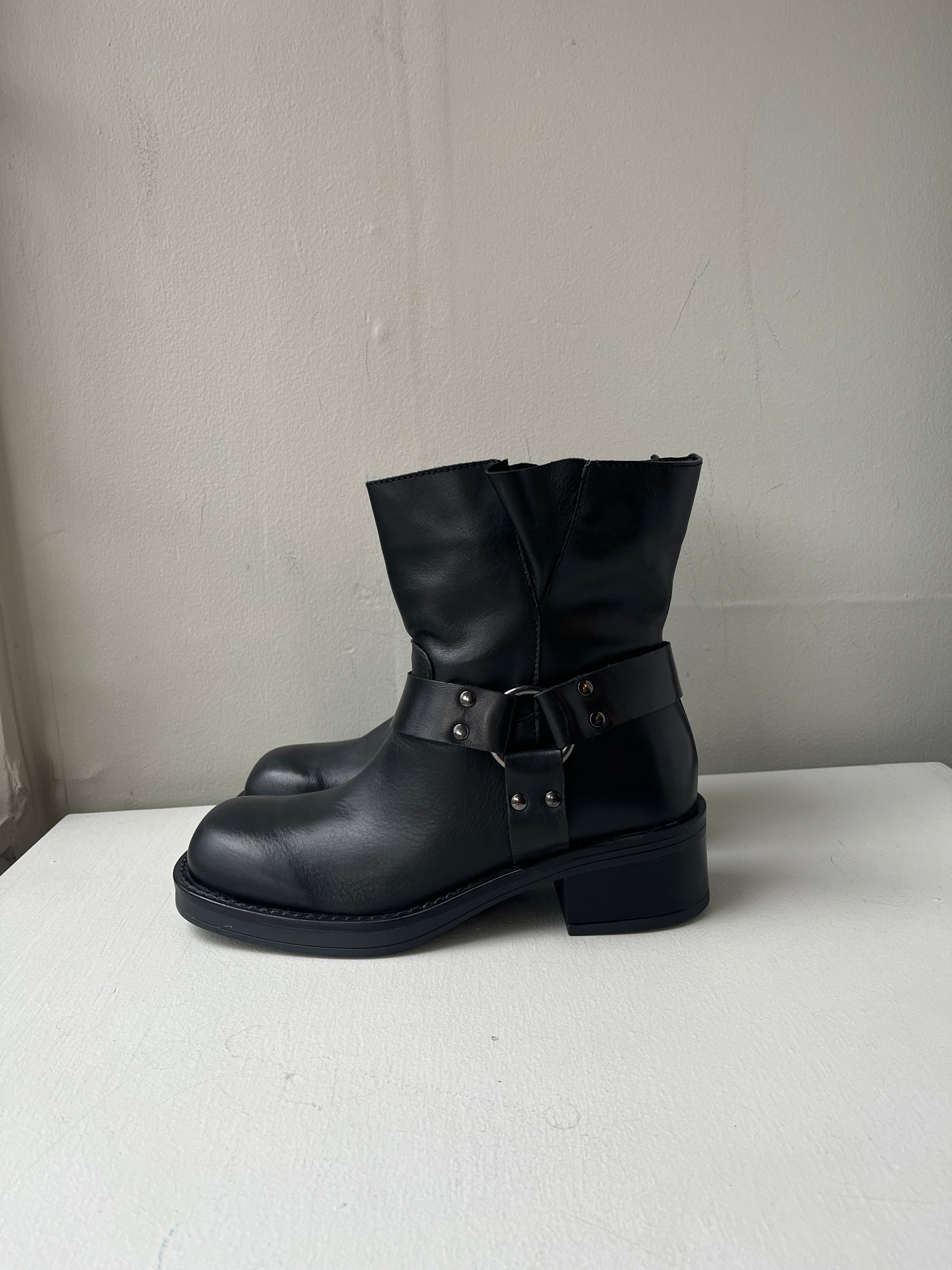 Bonham Boot Black – Eugene Choo - Main Image