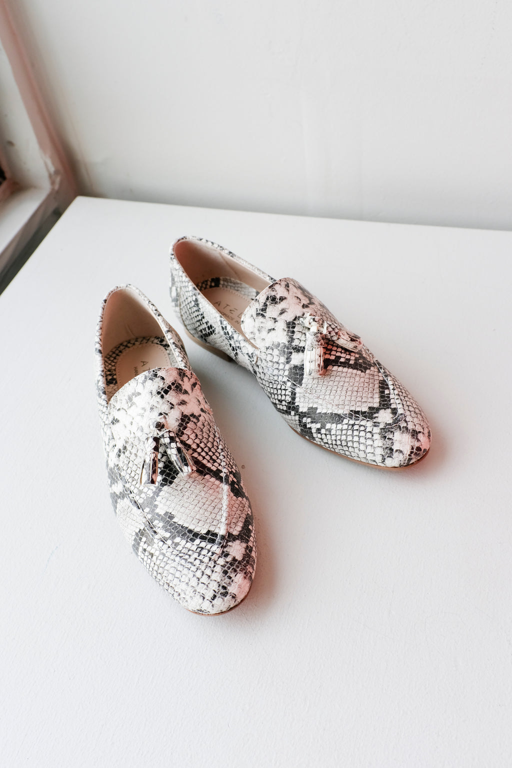 Ateliers - Sonoma Loafer - Python - front