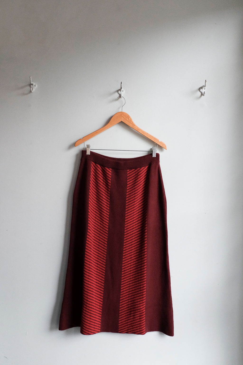 Jacquard Knit Skirt - Burgundy