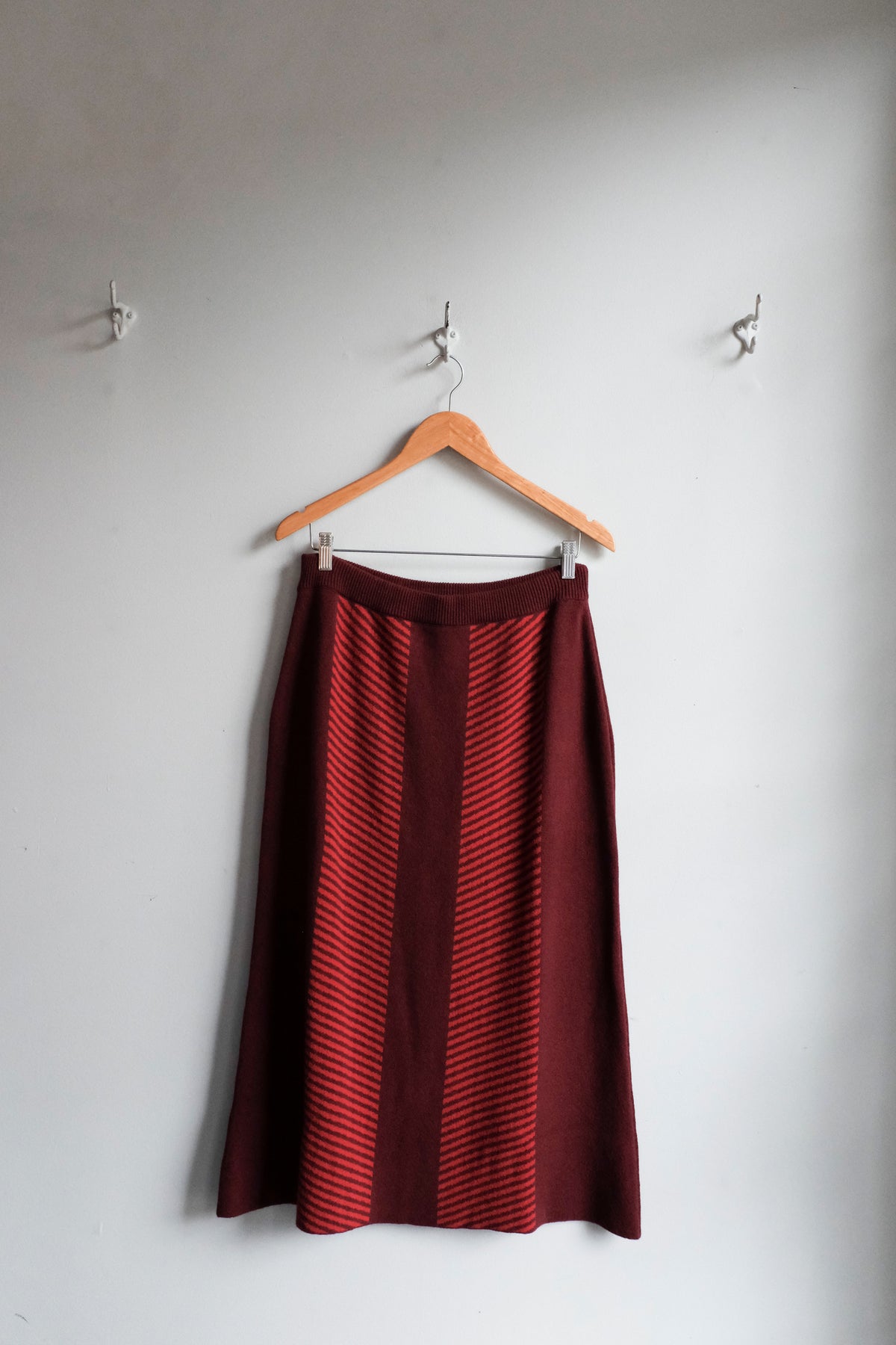 Jacquard Knit Skirt - Burgundy