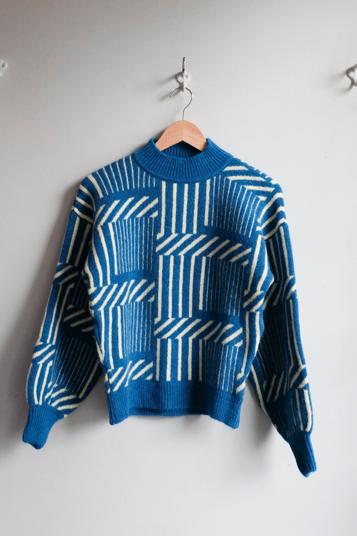 Maze Jacquard Sweater - Blue