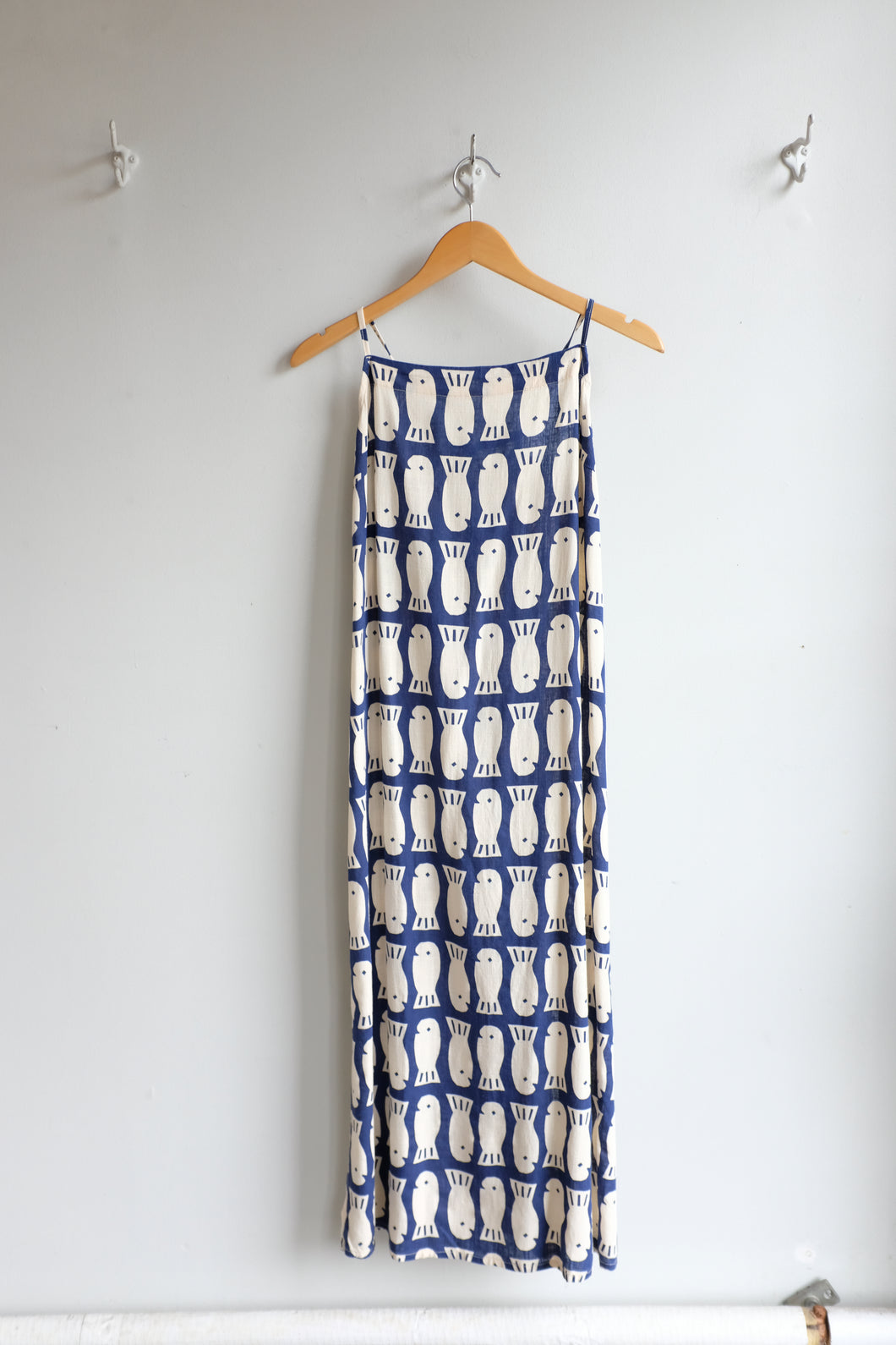 Thinking Mu - Lucky Fish Strap Dress - Navy Blue - flat front