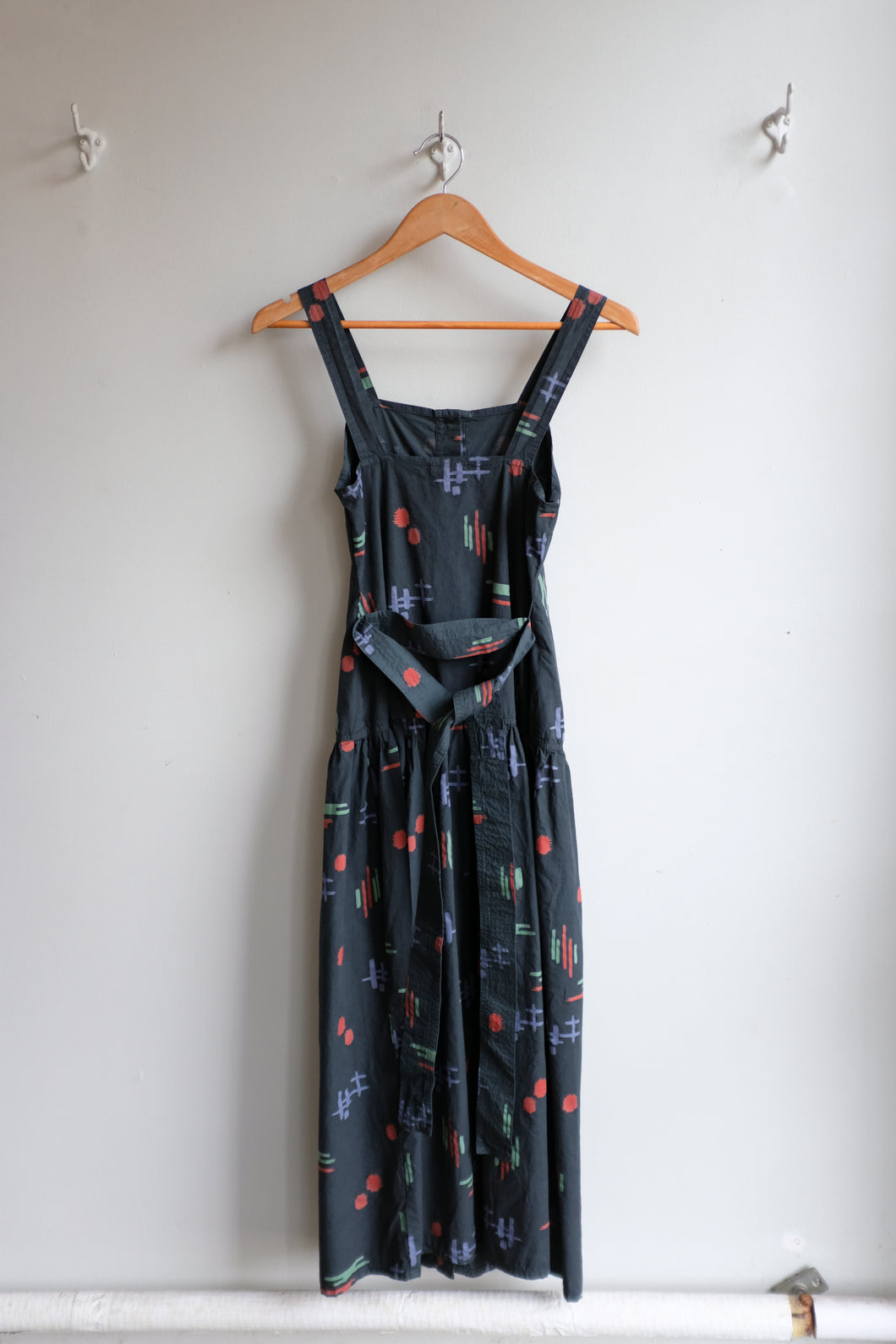 Thinking Mu - Multicolour Print Strap Dress - Dark Grey - flat back