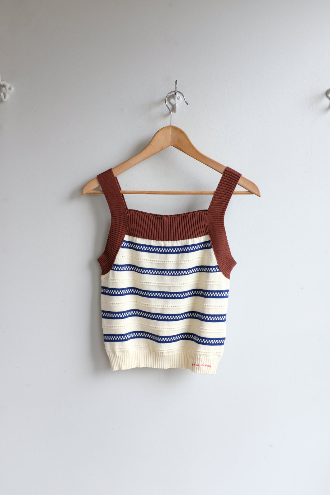 Thinking Mu - Stripes Knitted Tank Top - Off-White - flat front