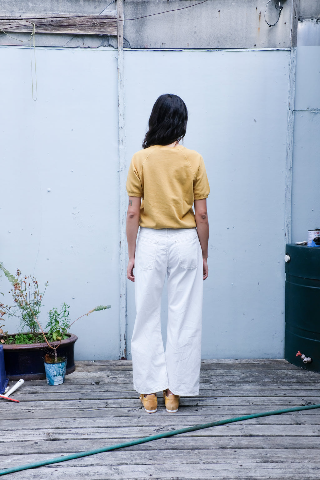 B-sides - Short Sleeve Sweatshirt - Marigold Overdye - Floppy Jean - Chalk White - back