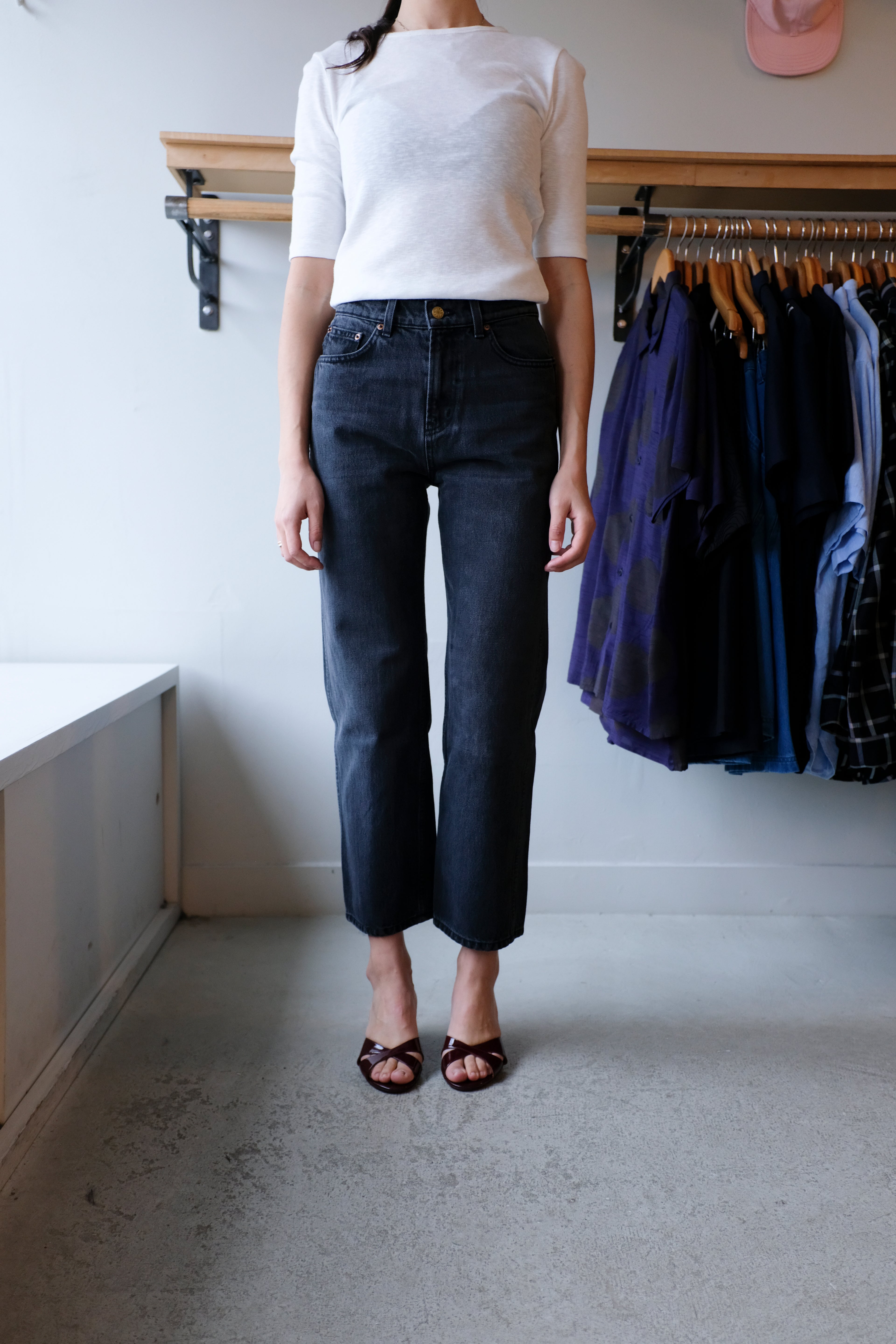 B-sides - Plein Jean - Still Black - Front