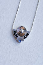 Dia Necklace